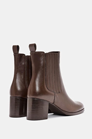 Villa Kadın Koyu Kahverengi Gerçek Deri Topuklu Klasik Bot