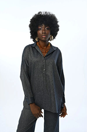 KADIN DÜZ RENK YAKASI DETAYLI OVERSİZE KESİM GÖMLEK