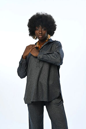 KADIN DÜZ RENK YAKASI DETAYLI OVERSİZE KESİM GÖMLEK