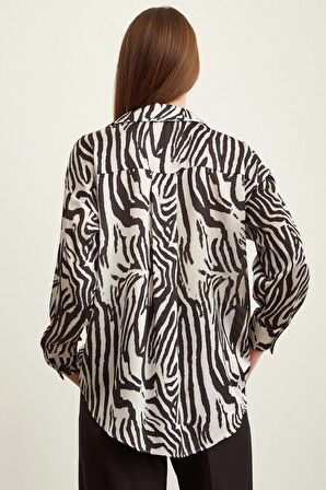 Zebra Desen V Yaka Saten Gömlek Siyah