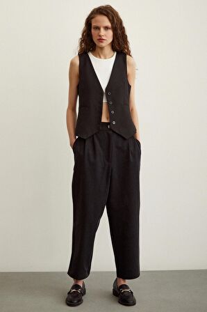 Önü Çift Pileli Pantolon Siyah