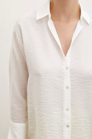 V Yaka Robalı Gömlek Beyaz