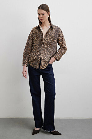 Leopar Desenli V Yaka Gömlek Kahve