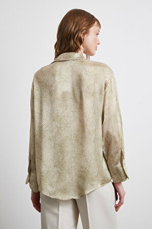 V Yaka Desenli Saten Gömlek Yeşil