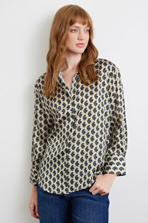 Geometrik Desenli Saten Gömlek Haki