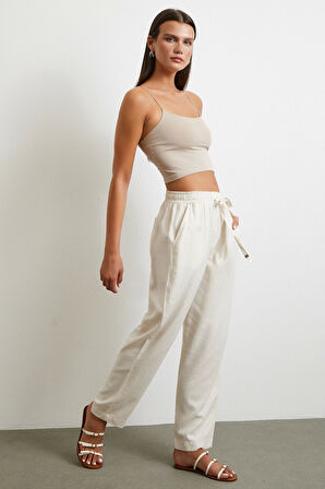 Beli Lastikli Klasik Pantolon Bej