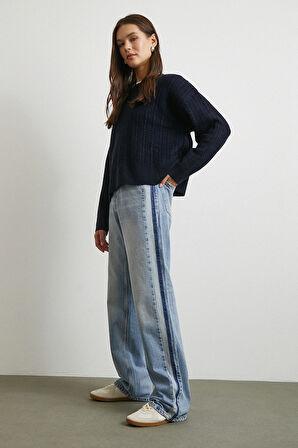 Yüksek Bel Şerit Detaylı Boru Paça Jean Mavi