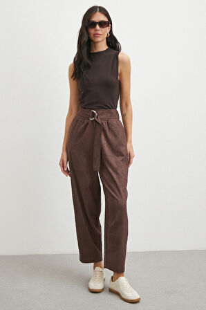 Beli Büzgülü Kemer Tokalı Pantolon Kahve