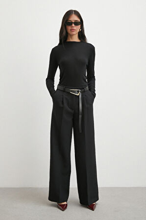 Deri Kemerli Geniş Paça Pantolon Siyah