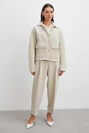 Polo Yaka Cepli Gold Düğmeli Ceket Krem