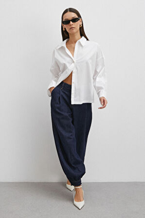 Paçası Düğmeli Yüksek Bel Mom Jean Lacivert