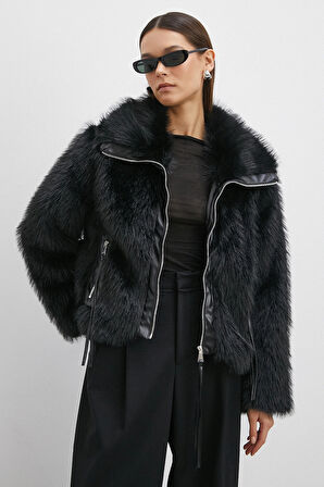 Deri Garnili Lolita Mont Siyah