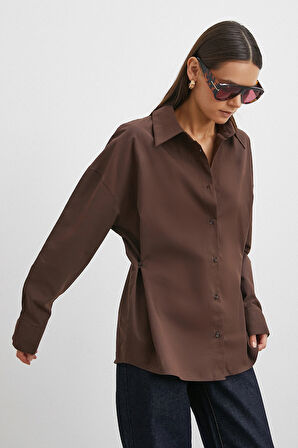 Düğme Detaylı Pamuklu Gömlek Kahve