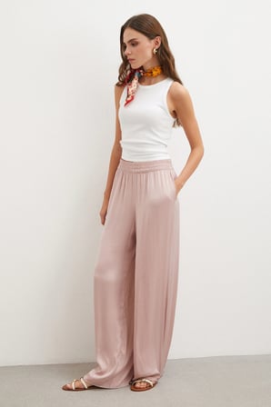 Beli Lastikli Dökümlü Geniş Paça Pantolon Pembe