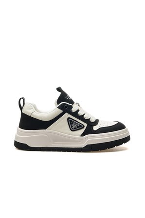 LUFIAN Jennıfer Kadın Sneaker Günlük Spor Ayakkabı 25y 122230018 Z