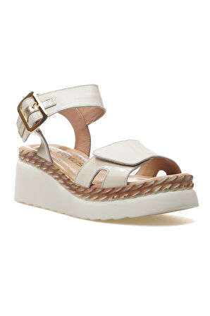 VENÜS Kadın Hakiki Deri Dolgu Topuklu Günlük Sandalet 25y 2512303y Z