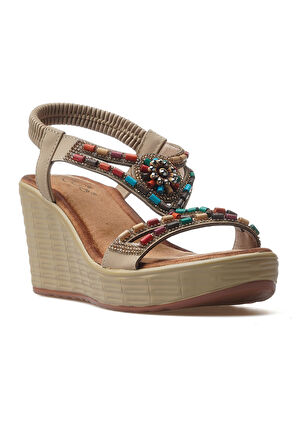 GUJA Kadın Taş Detaylı Dolgu Topuklu Günlük Sandalet 25y 25y155-2 Z
