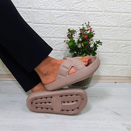 Akınalbella 408 Camel Renk Çapraz eva Hafif Rahat Kadın Terlik