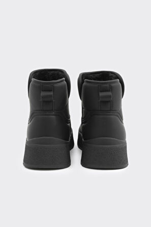 Comfort Kürklü Kadın Bot 