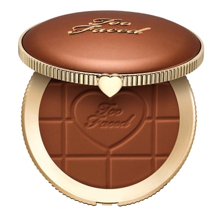 Too Faced Chocolate Soleil Bronzer - Mat Bitişli Bronzlaştırıcı Pudra - Chocolate Caramel
