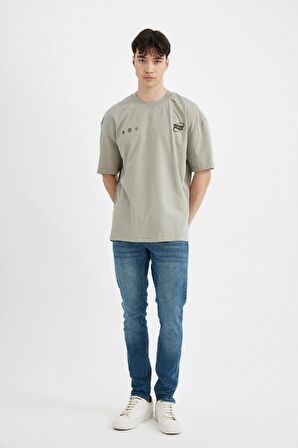 DeFacto Oversize Fit Bisiklet Yaka Baskılı Kısa Kollu Tişört C7163AX24SMGR321
