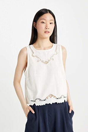 DeFacto Regular Fit Yuvarlak Yaka Keten Karışımlı Kolsuz Bluz B5442AX24SMER85
