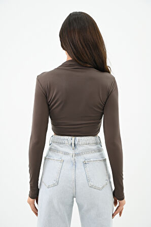 Kadın Dik yaka Drapeli Kapaklı Crop Bluz 1655-24