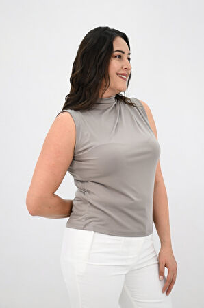Kadın Büyük Beden Drape Detaylı Dik Yaka Bluz 1851-25
