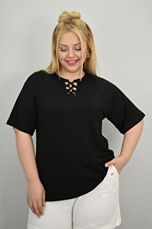 Kadın Büyük Beden Kısa Kollu Yakası Biye Detaylı Bluz 1970-25