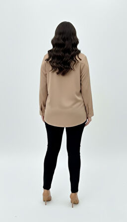 Kadın Büyük Beden Uzun Kollu Önde Ara Biye Detaylı Dökümlü Kumaş Gömlek 1991