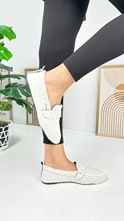 Günlük Kadın Loafer Peluş Astarlı  Oval Burunlu Alçak Desenli Tabanlı Ayakkabı 375