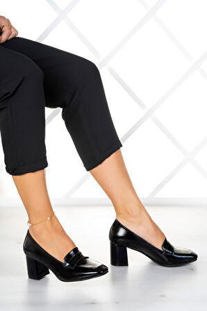 Erkan Saçmacı Della Siyah Rugan Kare Burun Kalın Topuklu Klasik Ayakkabı