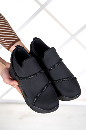 Barbara Siyah Streç Siyah Taşlı Sneaker
