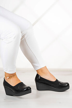 Priscilla Siyah Yılan Hakiki Deri Dolgu Topuklu Streç Günlük Ayakkabı