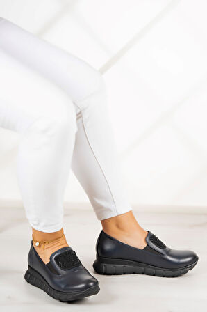 Morena Lacivert Hakiki Deri Taşlı Günlük Ayakkabı