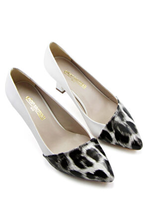 Laura Beyaz Leopar Topuklu Ayakkabı