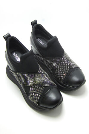 Lopez Exclusive Siyah Streç Taşlı Gizli Dolgu Günlük Ayakkabı