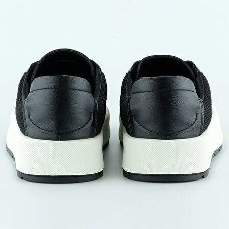 Siyah Yüksek Taban Spor Fileli Harf Detaylı İncili Bağcıklı Platform Sneaker