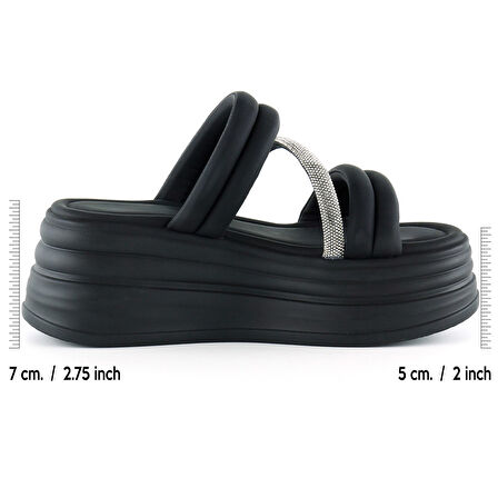 Siyah Dolgu Taban Gümüş Taşlı Bantlı Platform Terlik