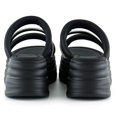 Siyah Dolgu Taban Gümüş Taşlı Bantlı Platform Terlik