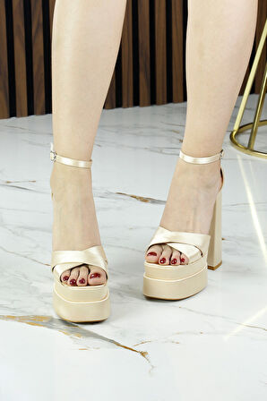 Erkan Saçmacı Celine Ten Saten Önü Açık Çapraz Bantlı Çift Platformlu Kalın Topuklu Abiye Ayakkabı