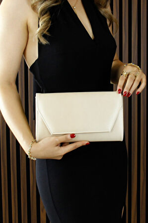 Erkan Saçmacı Ten Saten Zincir Askılı Manyetik Kapaklı İç Cepli Zarif Abiye El Çantası