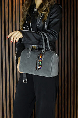 Gri Hakiki Dana Süet Fermuarlı İç Cepli Askılı Boncuk Aksesuarlı Günlük Büyük Boy Omuz Çantası