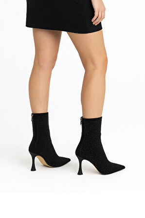 Nell Siyah Süet Taşlı Sivri Burun Fermuarlı İnce Topuklu Abiye Yarım Çizme