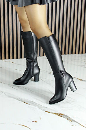 Siyah Hakiki Dana Derisi Tokalı Fermuarlı Sivri Burun Kalın Topuklu Çizme