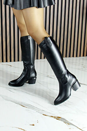 Siyah Hakiki Dana Derisi Dikiş Detaylı Fermuarlı Sivri Burun Kalın Topuklu Çizme