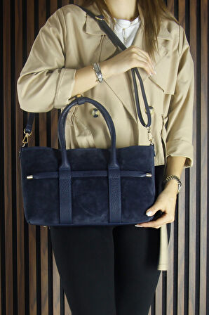 Erkan Saçmacı Lacivert Hakiki Dana Süet Fermuarlı Üç Bölmeli İç Cepli Askılı Orta Boy Günlük Omuz