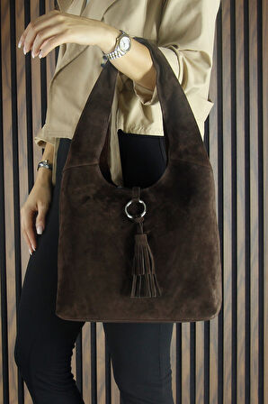 Erkan Saçmacı Kahve Hakiki Dana Süet Püsküllü Manyetik Kapaklı Orta Boy Günlük Omuz Çantası