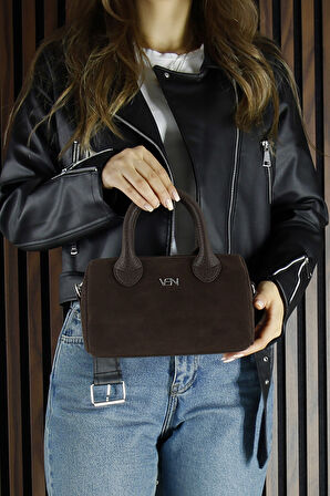 Erkan Saçmacı Kahve Hakiki Dana Süet Fermuarlı Askılı İç Cepli Küçük Boy Günlük Omuz Çantası