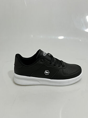 2542 Wickers Siyah-Beyaz Poli Taban Hafif Bayan Spor Ayakkabısı